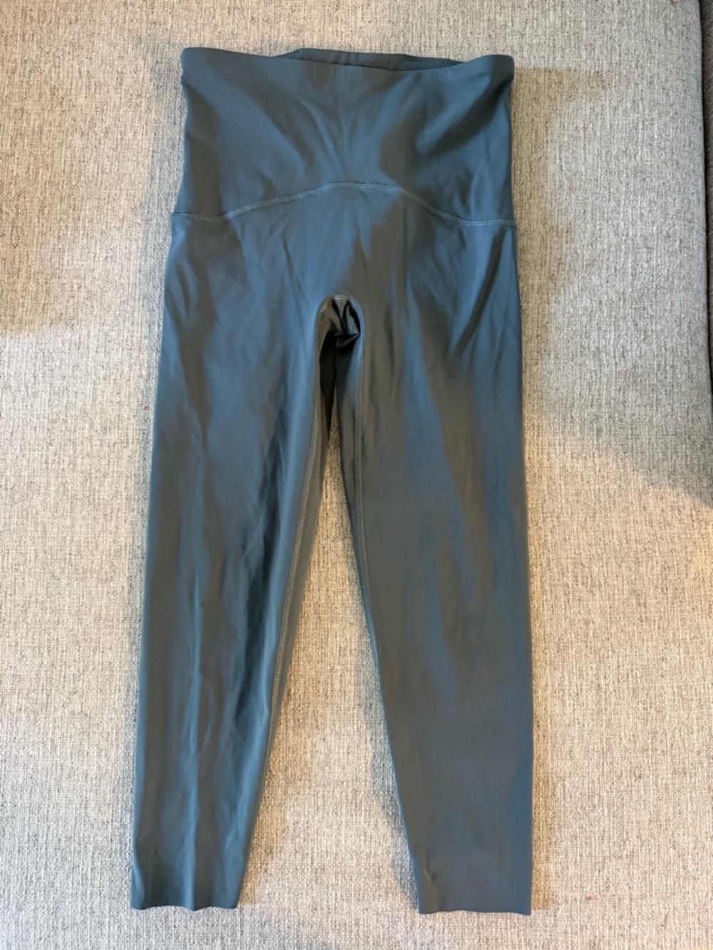 Spanx Booty Boost Leggings 7/8 Size M